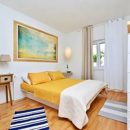 Appartamento Pepica With Sea View Postira