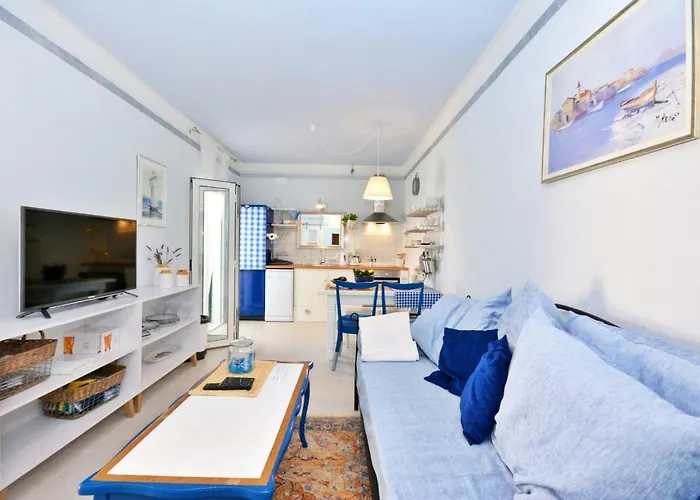 דירה Pepica With Sea View פוסטיר